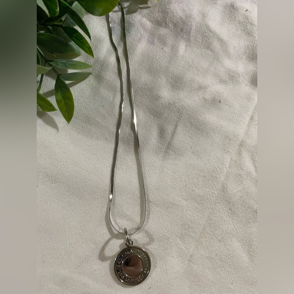Silver Coach Charm - Picture 4 of 4